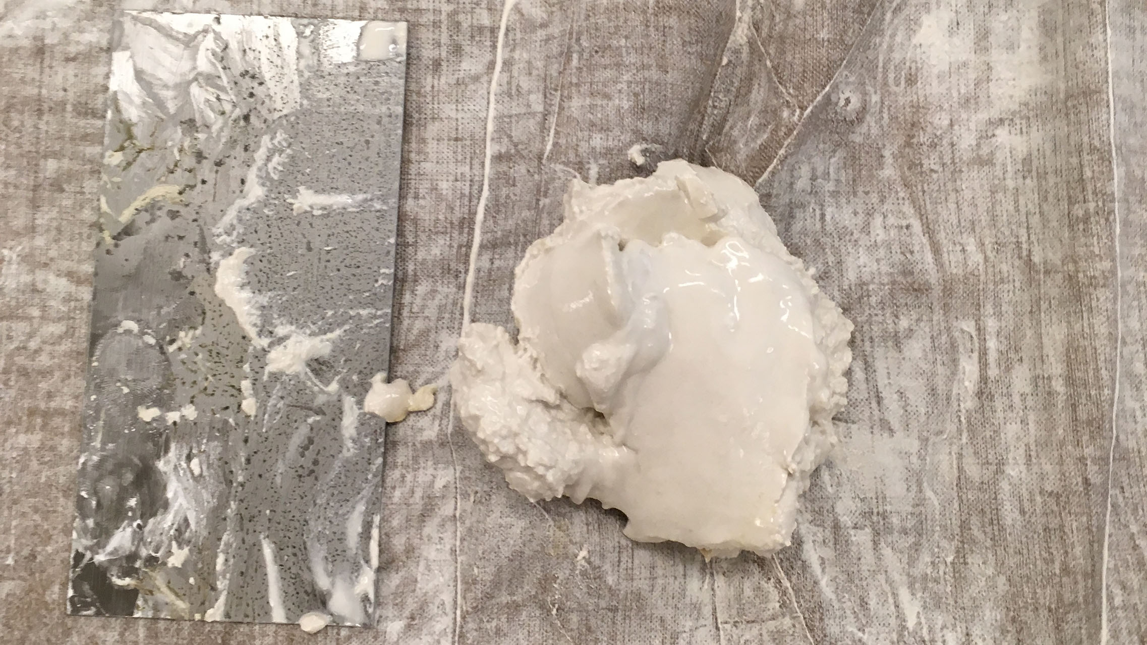 lump of slaked paster of paris, during the making of gesso sottile cakes